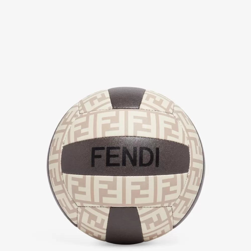 Fendi Lifestyle<Ball Aus Leder In Braun