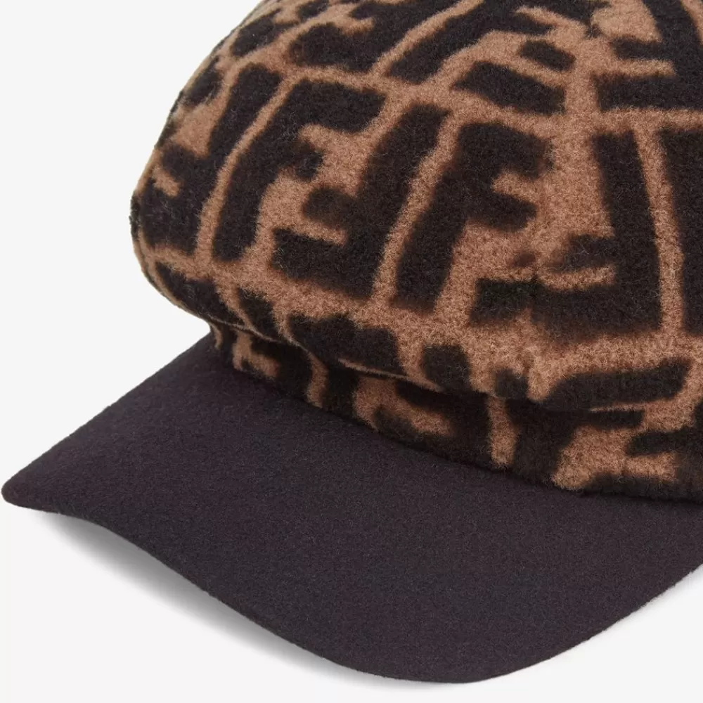 Fendi Mutzen Und Handschuhe<Baseballmutze Aus Shearling In Braun