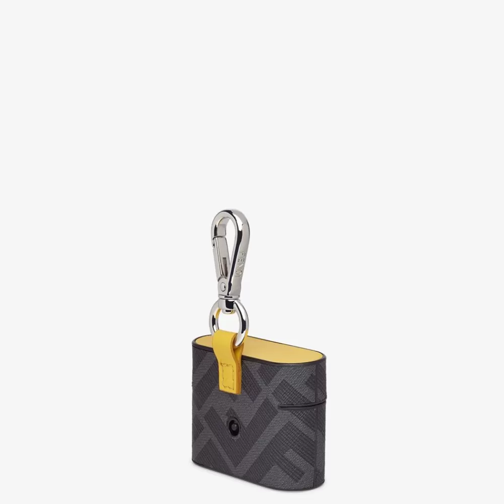 Fendi Reise- Und Lifestyle-Accessoires<Hulle Aus Stoff In Schwarz