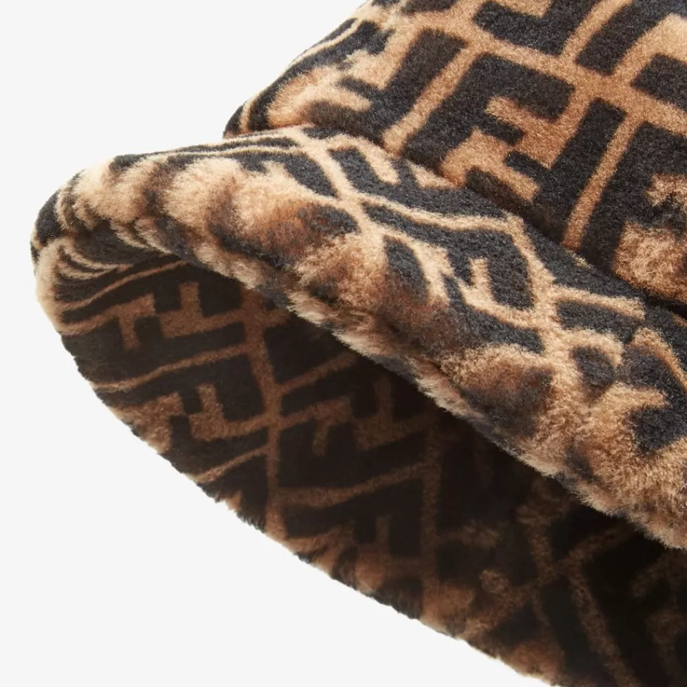 Fendi Mutzen Und Handschuhe<Mutze Aus Lammfell In Braun