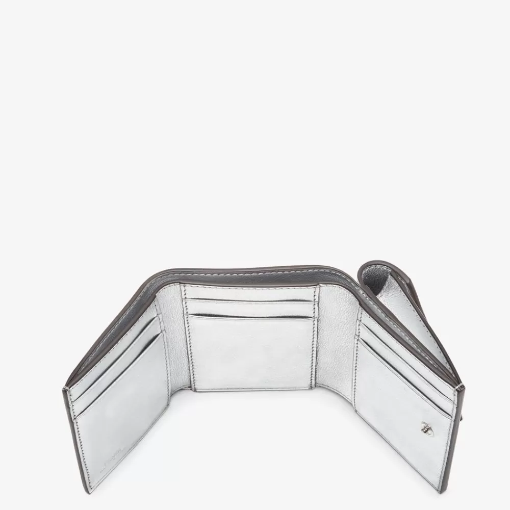 Fendi Portemonnaies Mit Tragekette<Portemonnaie Aus Laminiertem Leder In Silberfarben