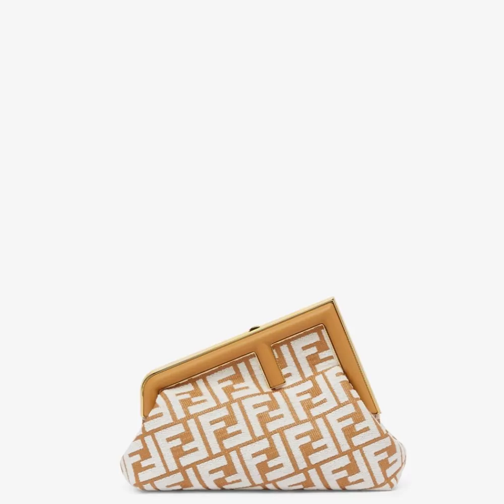 Fendi Schulter- Und Crossbody-Taschen<Tasche Aus Raffia-Bast Mit Ff-Muster Aus Gobelingewebe In Weis